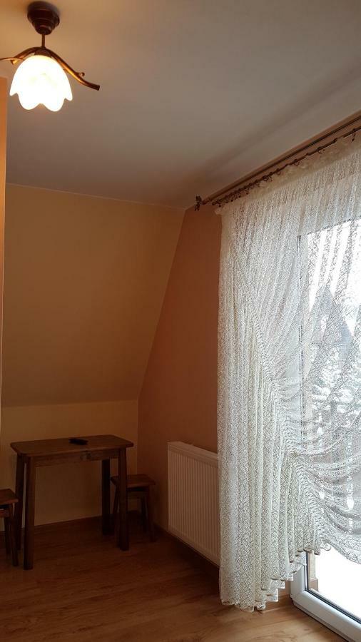 Pokoje Goscinne U Halinki Zab Luaran gambar